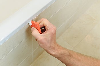 Smoothing Caulk Line