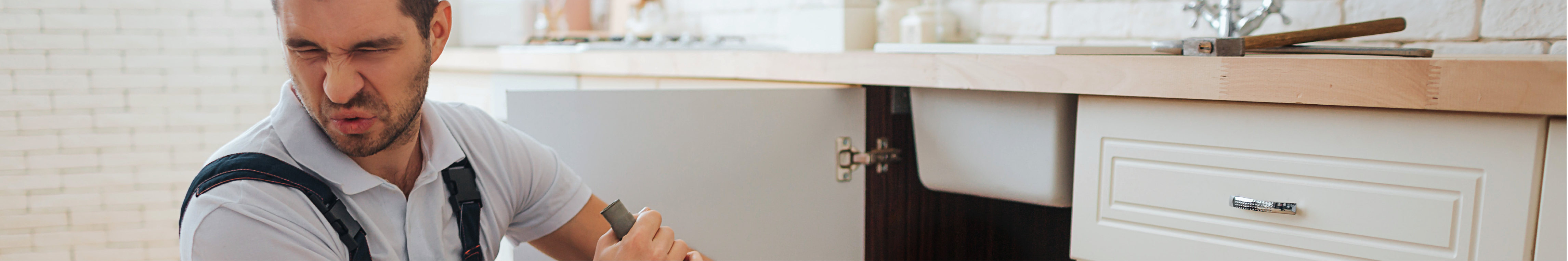 Sewer Gas Odor in Your House and What to Do About It